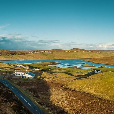 The Loch Erisort Hotel Balallan Екстериор снимка