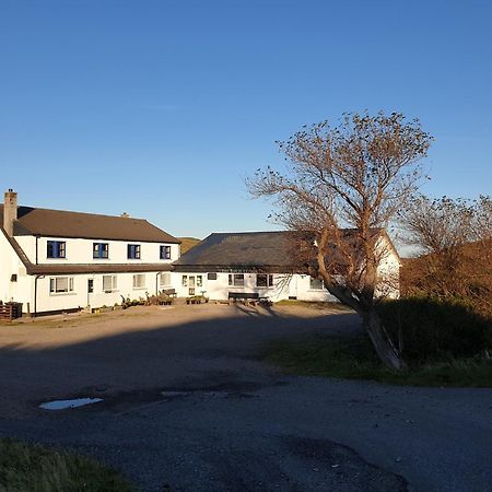 The Loch Erisort Hotel Balallan Екстериор снимка